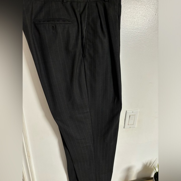 Brooks Brothers Charcoal Pinstripe Suit 40R - Picture 3 of 3